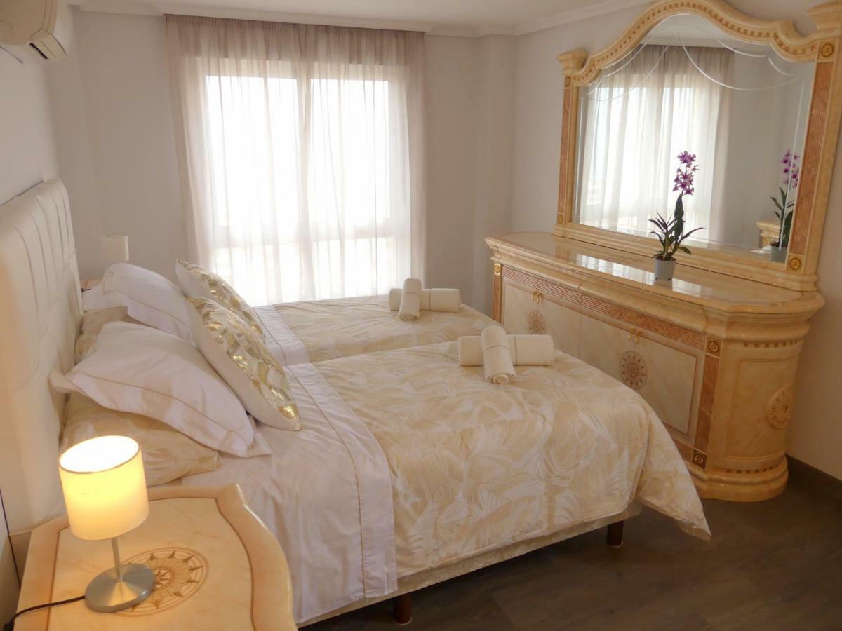 Duplex La Carihuela 1ª Linea De Playa Apartamento Costa Del Sol Torremolinos Eksteriør billede